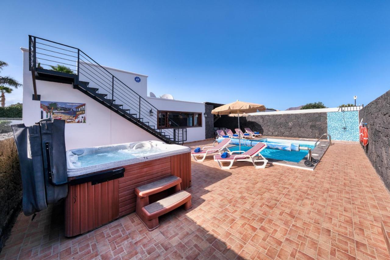 Villa Aurelia-Pool, Jacuzzi And Solarium 플라야블랑카 외부 사진